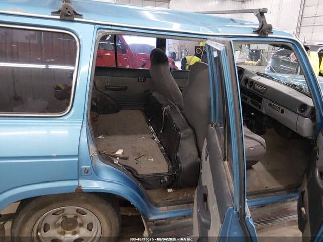 1984 TOYOTA LAND CRUISER FJ60 8