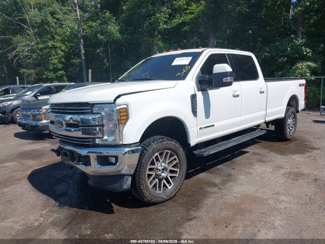 2019 FORD F-250 LARIAT 2