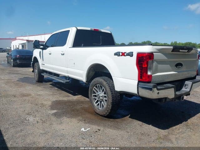 2019 FORD F-250 LARIAT 3