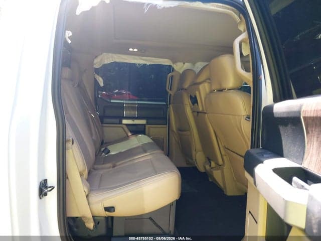 2019 FORD F-250 LARIAT 8