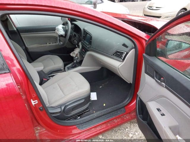 2018 HYUNDAI ELANTRA SEL 5