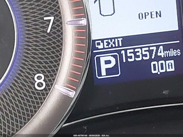 2017 INFINITI QX80 15