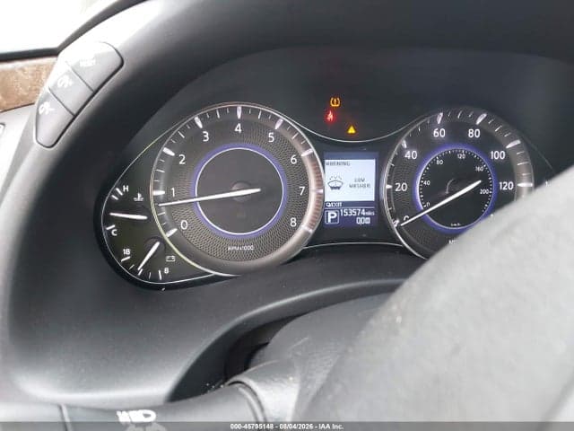 2017 INFINITI QX80 7