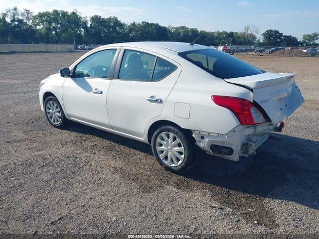 2017 NISSAN VERSA 1.6 SV 3