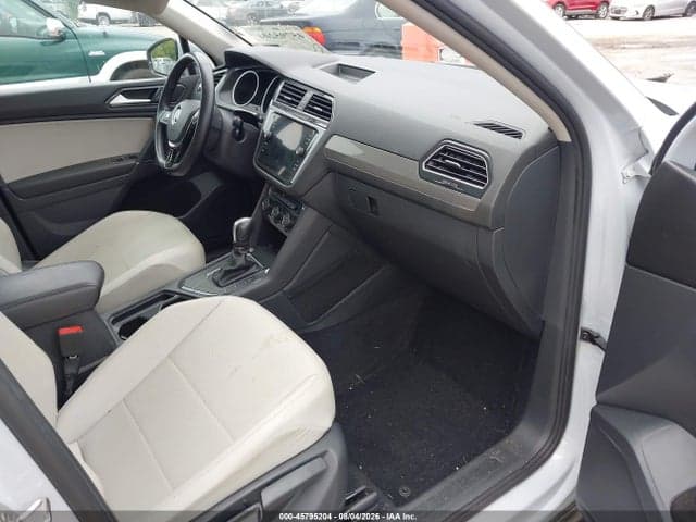 2018 VOLKSWAGEN TIGUAN 2.0T SE/2.0T SEL 5