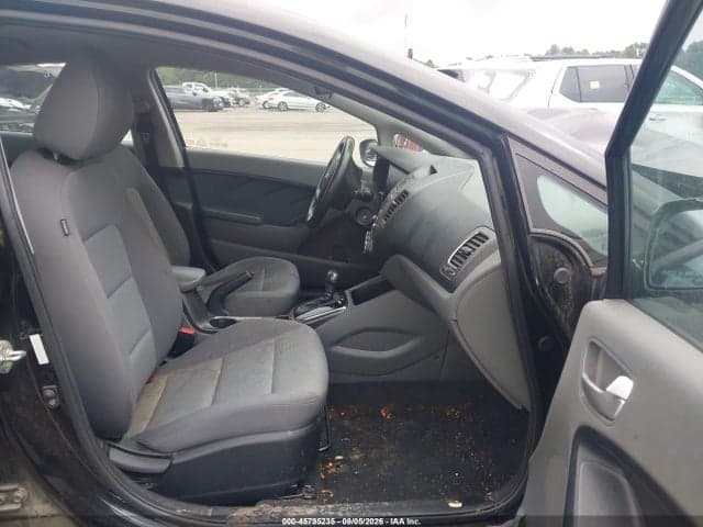 2017 KIA FORTE LX 4