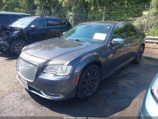 2017 CHRYSLER 300C 2