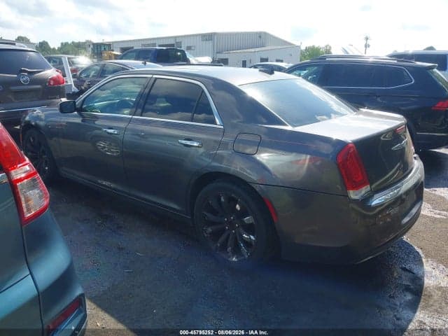 2017 CHRYSLER 300C 3