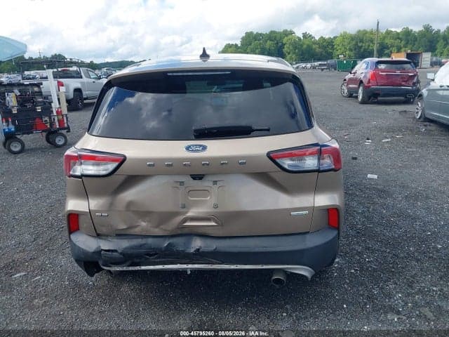 2020 FORD ESCAPE SE 16