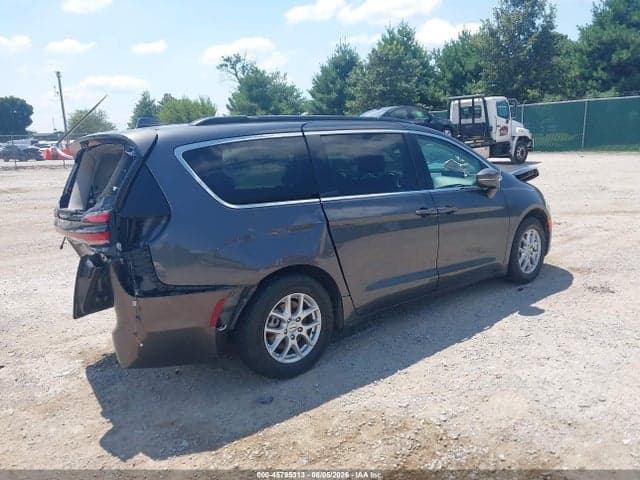 2022 CHRYSLER PACIFICA TOURING L 4
