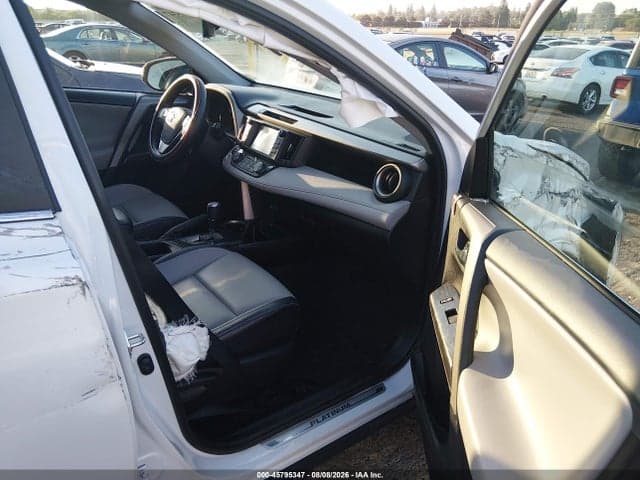 2018 TOYOTA RAV4 PLATINUM 5