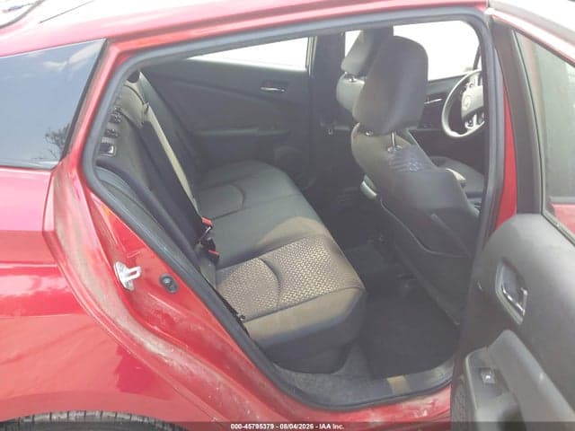 2017 TOYOTA PRIUS TWO 8