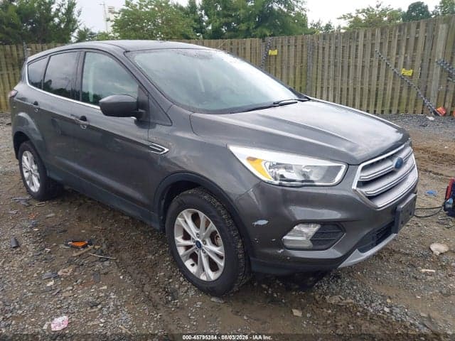 2017 FORD ESCAPE SE - 1
