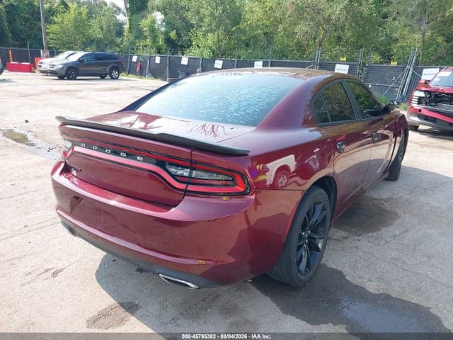 2017 DODGE CHARGER SE RWD 4