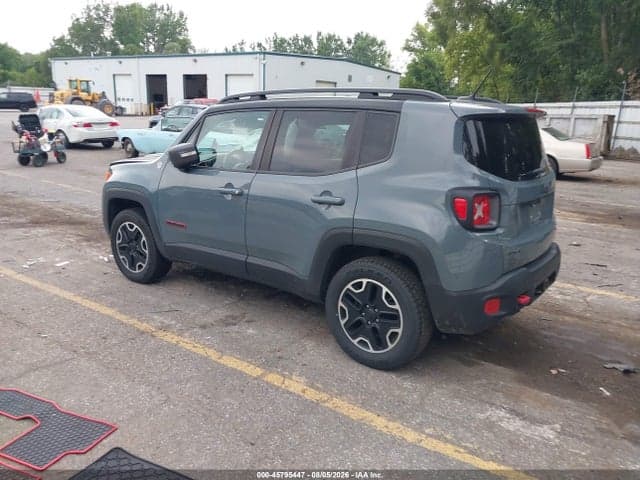 2017 JEEP RENEGADE TRAILHAWK 3