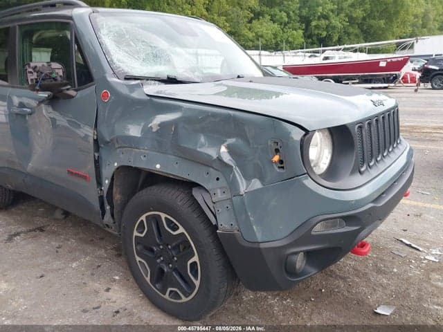 2017 JEEP RENEGADE TRAILHAWK 6