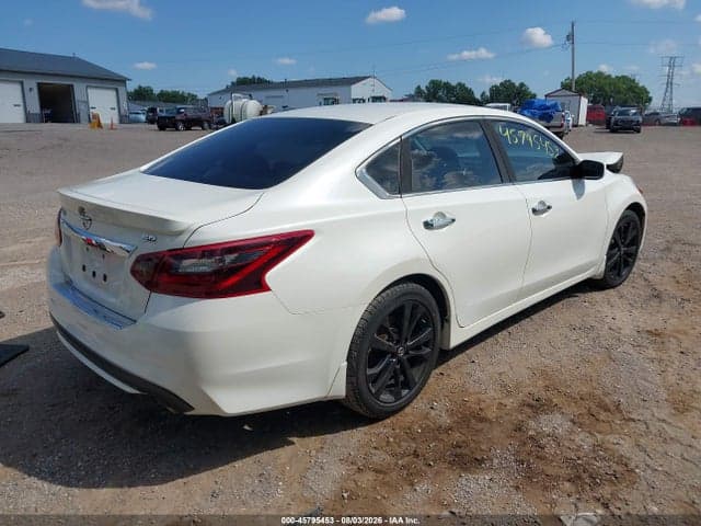 2017 NISSAN ALTIMA 2.5 SR 4