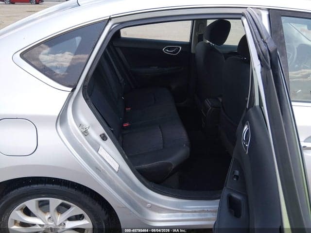 2019 NISSAN SENTRA SV 8