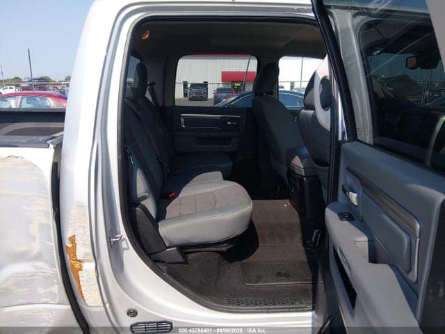 2017 RAM 1500 BIG HORN 4X4 5'7 BOX 8