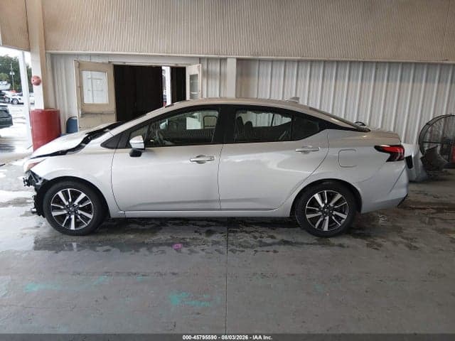 2021 NISSAN VERSA SV XTRONIC CVT 15