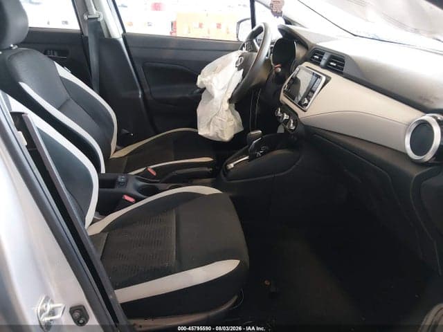 2021 NISSAN VERSA SV XTRONIC CVT 5