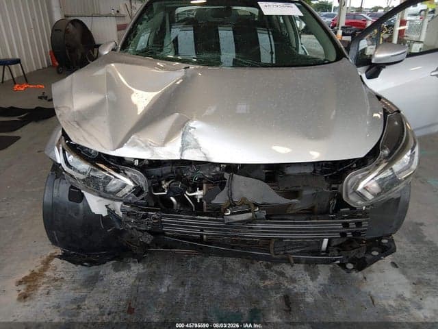 2021 NISSAN VERSA SV XTRONIC CVT 6