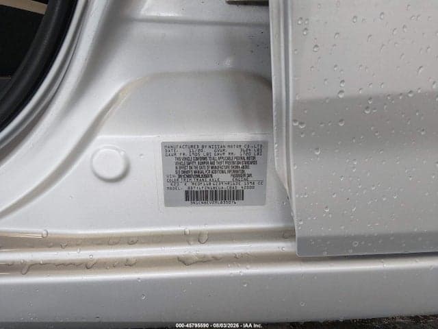 2021 NISSAN VERSA SV XTRONIC CVT 9