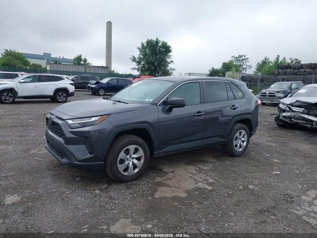 2023 TOYOTA RAV4 LE 2