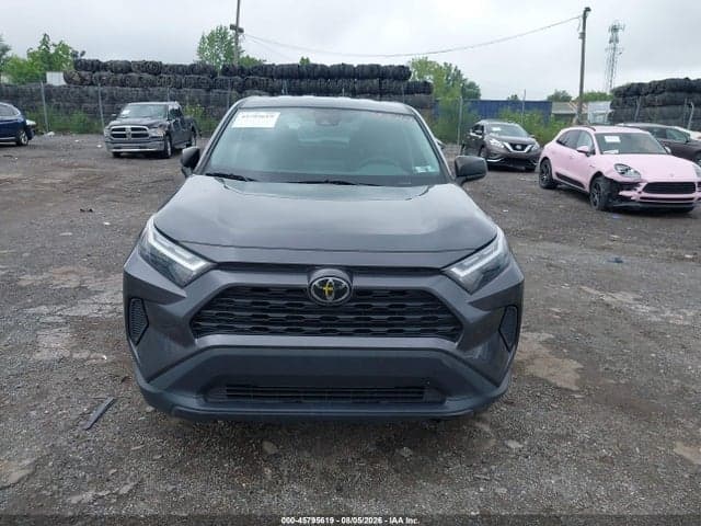 2023 TOYOTA RAV4 LE 12
