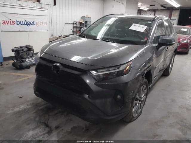 2022 TOYOTA RAV4 XLE PREMIUM 2