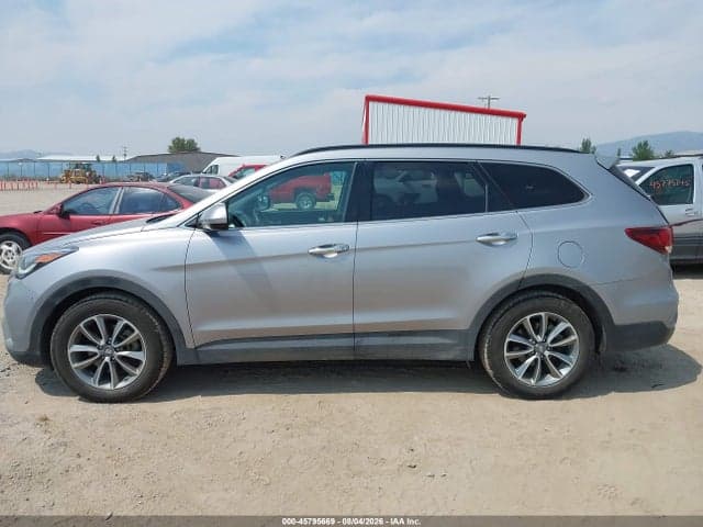 2017 HYUNDAI SANTA FE SE 14