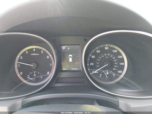 2017 HYUNDAI SANTA FE SE 7