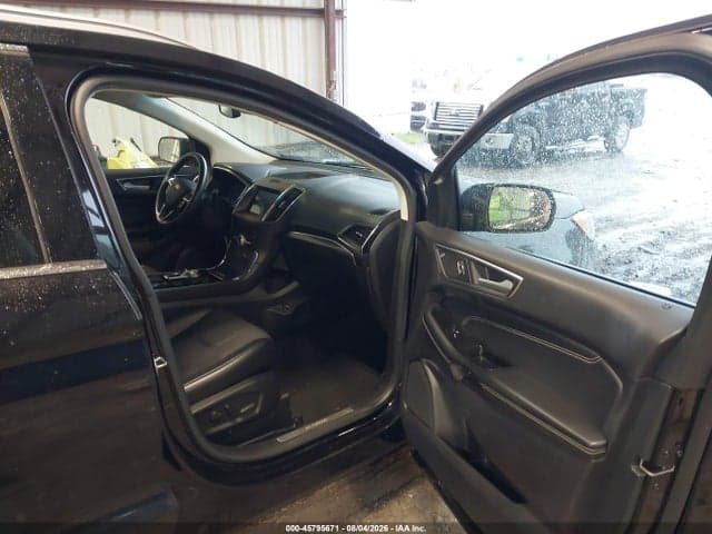 2020 FORD EDGE TITANIUM 5