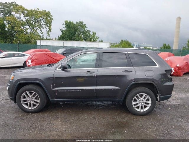 2017 JEEP GRAND CHEROKEE LAREDO 14