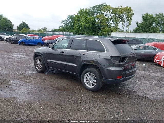 2017 JEEP GRAND CHEROKEE LAREDO 3