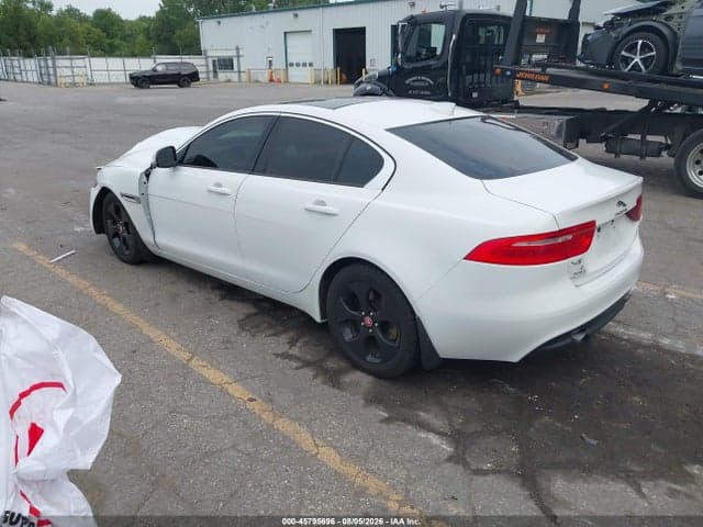 2018 JAGUAR XE 25T PREMIUM 3
