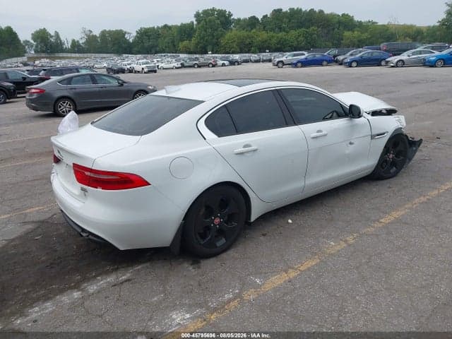 2018 JAGUAR XE 25T PREMIUM 4