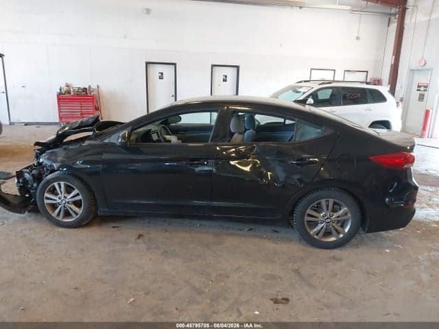 2017 HYUNDAI ELANTRA SE 14