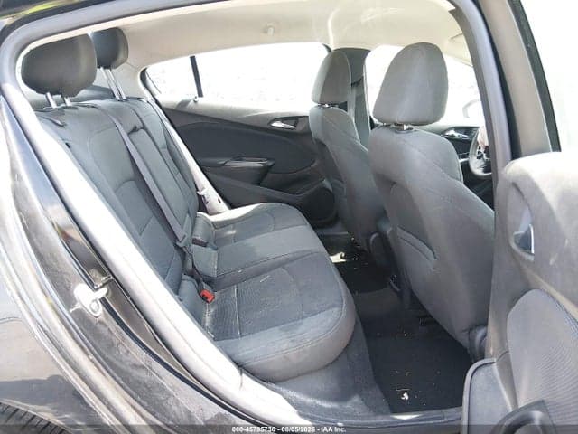 2017 CHEVROLET CRUZE LT AUTO 8
