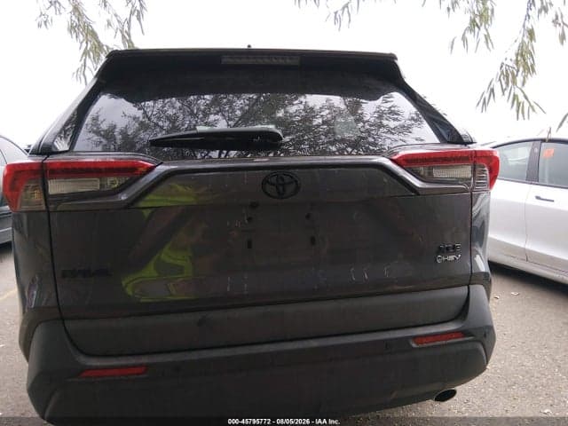 2025 TOYOTA RAV4 HYBRID XLE PREMIUM 17