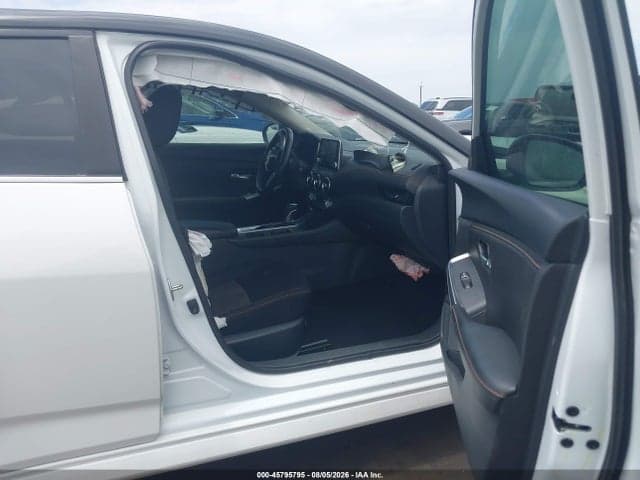 2023 NISSAN SENTRA SR XTRONIC CVT 5
