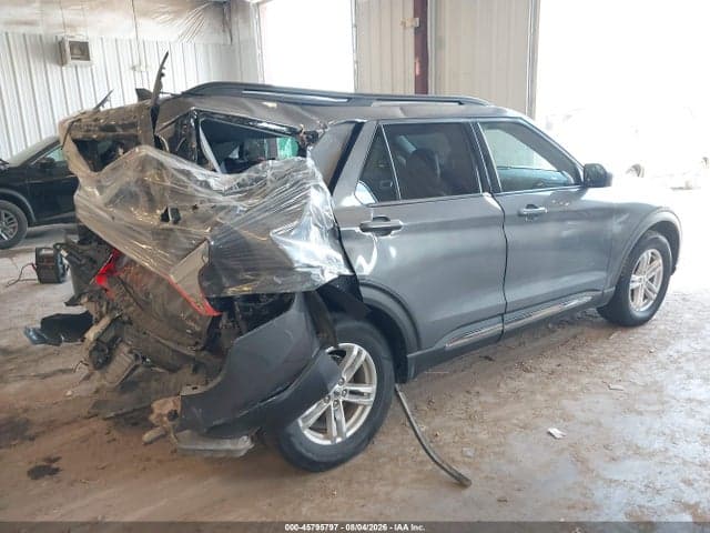 2021 FORD EXPLORER XLT 4