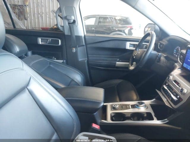 2021 FORD EXPLORER XLT 5