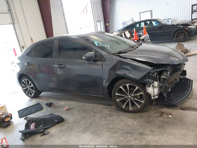 2019 TOYOTA COROLLA SE 12