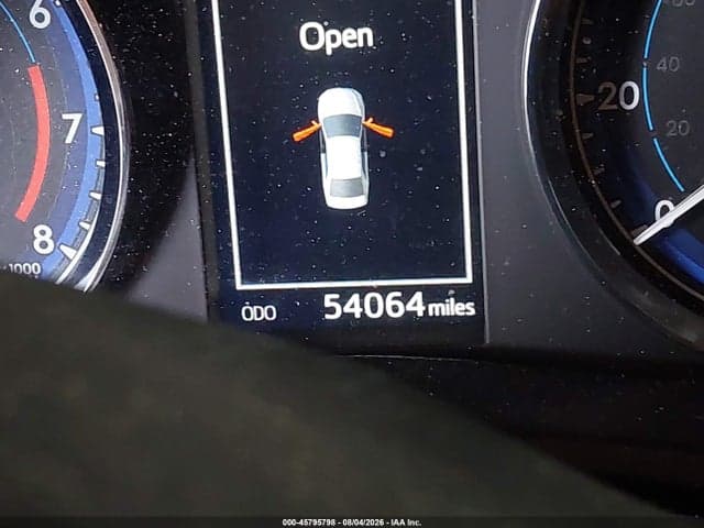 2019 TOYOTA COROLLA SE 14