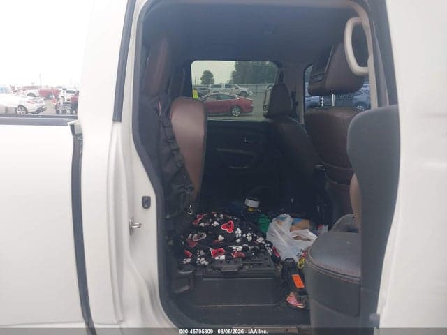 2017 NISSAN TITAN XD PLATINUM RESERVE DIESEL 8