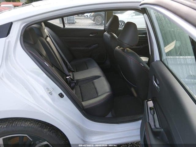 2025 NISSAN ALTIMA SR AWD 8
