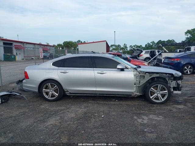 2018 VOLVO S90 T5 MOMENTUM 14