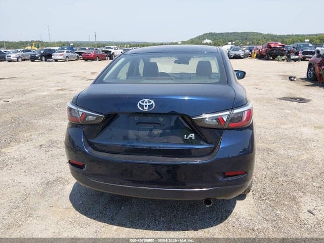 2018 TOYOTA YARIS IA 16