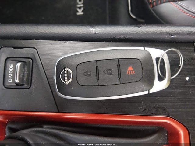 2025 NISSAN KICKS SR INTELLIGENT AWD 11